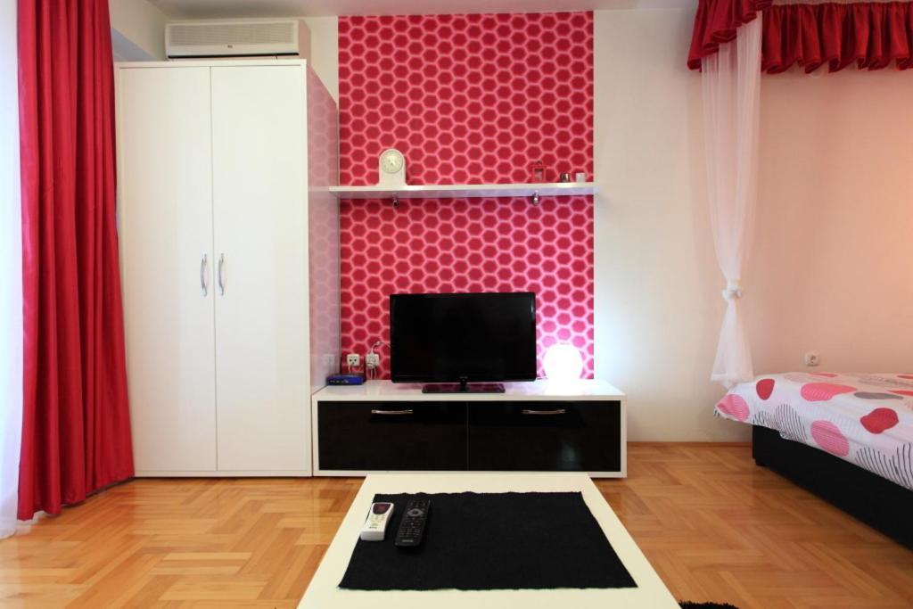 Ristevski Apartments Ohrid Bilik gambar